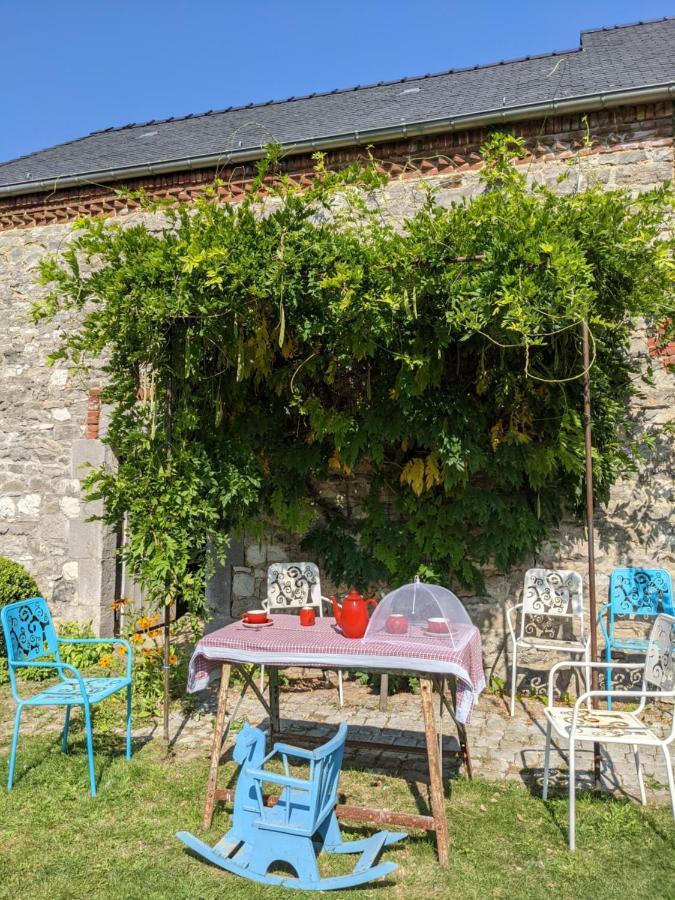 La Grange De Dourlers Bed & Breakfast Exterior foto